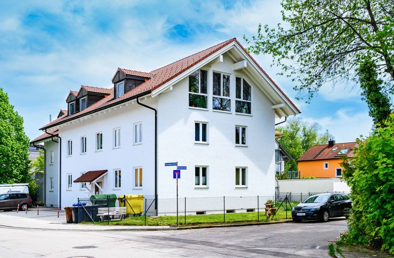 Vermietete 3-ZKB-Gartenwohnung mit Balkon & direktem Zugang ins Grüne